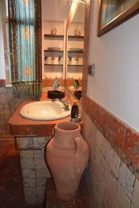 Amuni Villa